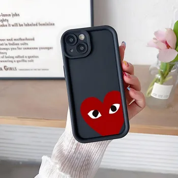Роскошный P-lays Red Heart C-D-G Love Phone Case Простой однотонный матовый силиконовый чехол для IPhone 15 14 13 12 11 Pro Max Plus